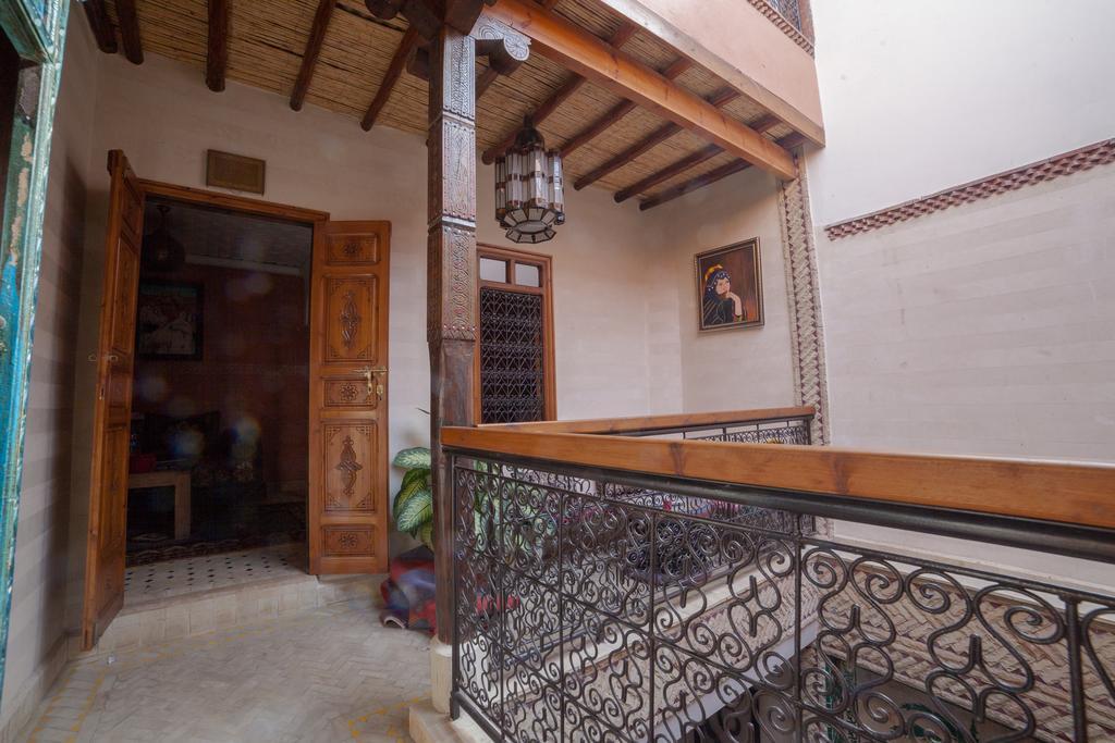 Dar Ikalimo Marrakech Hotell Marrakesh Exteriör bild