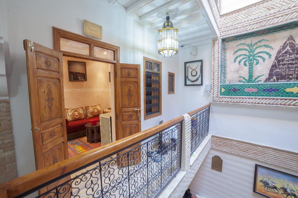 Dar Ikalimo Marrakech Hotell Marrakesh Exteriör bild
