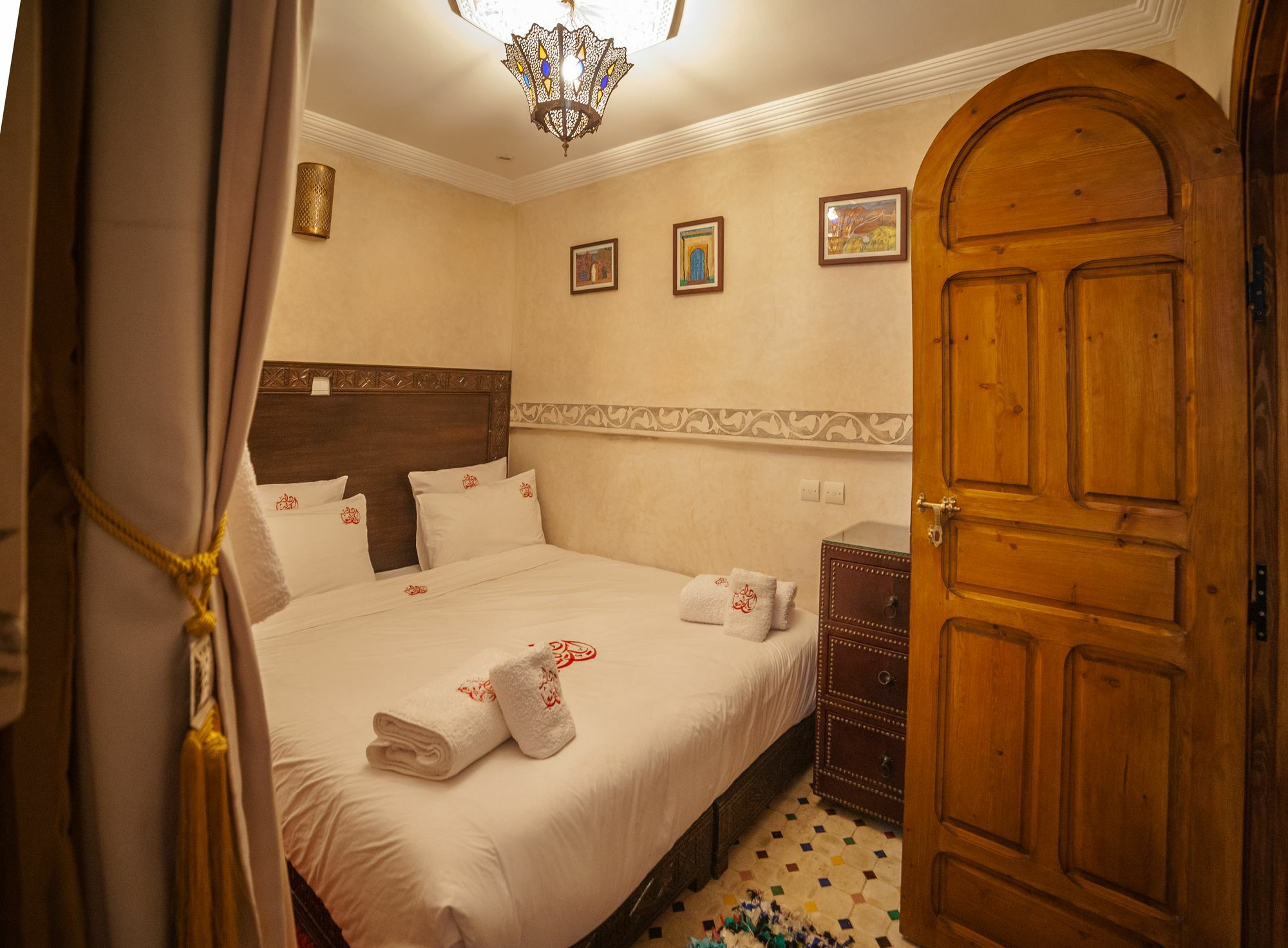 Dar Ikalimo Marrakech Hotell Marrakesh Exteriör bild